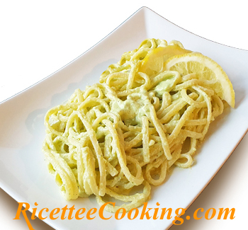 Pasta al pesto di limone